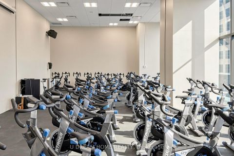 Photo 40 at 6110 - 88 Harbour Street, Waterfront Communities C1, Toronto