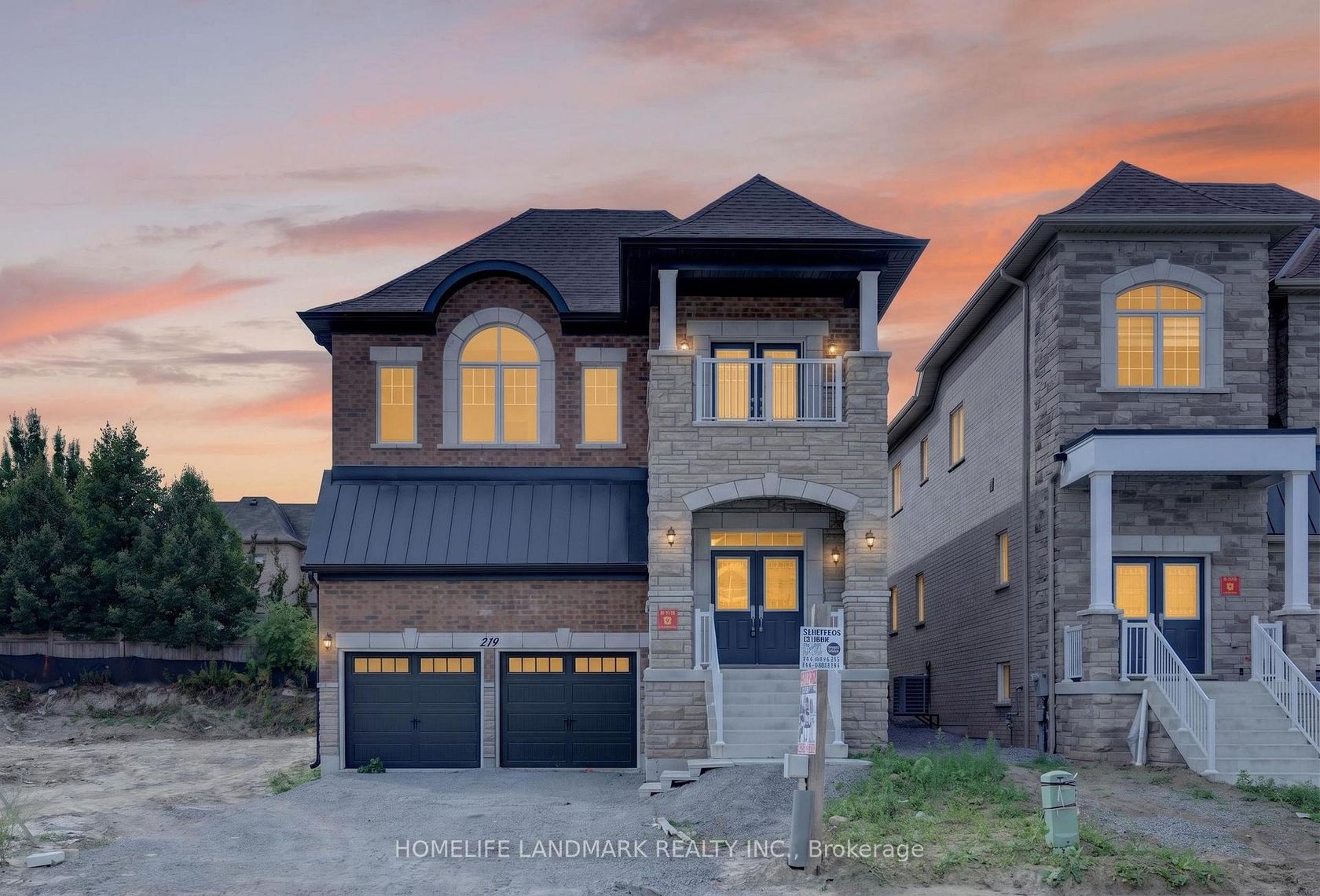 219 SEGUIN Street, Oak Ridges, Richmond Hill photo number 2