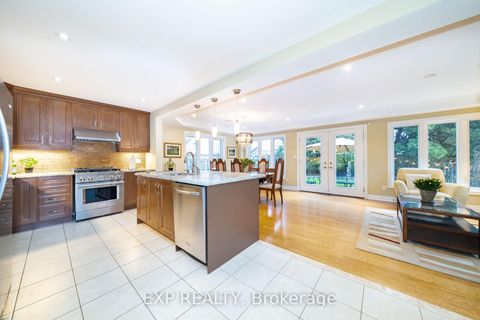 Photo 4 at 90 Brillinger Street, North Richvale, Richmond Hill