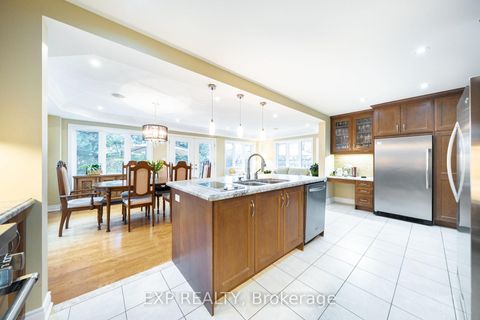 Photo 7 at 90 Brillinger Street, North Richvale, Richmond Hill