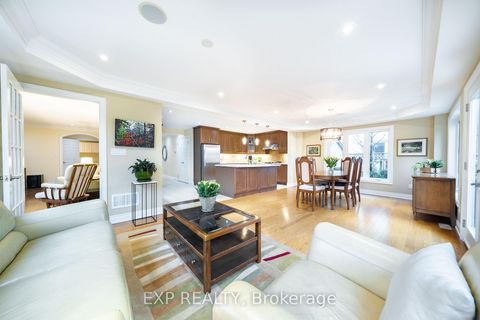 Photo 13 at 90 Brillinger Street, North Richvale, Richmond Hill