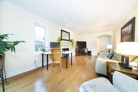 Photo 17 at 90 Brillinger Street, North Richvale, Richmond Hill