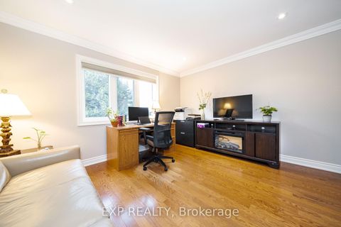 Photo 27 at 90 Brillinger Street, North Richvale, Richmond Hill