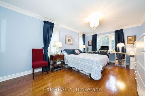 Photo 37 at 90 Brillinger Street, North Richvale, Richmond Hill