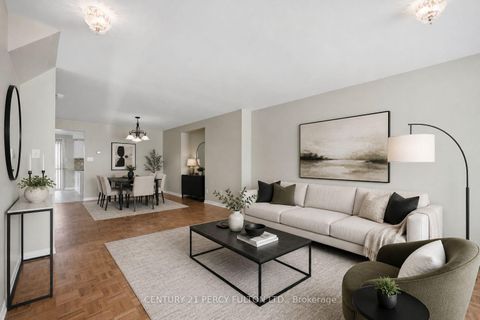 Photo 1 at 18 - 3680 Brimley Road, Milliken, Toronto