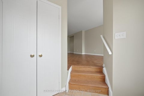 Photo 4 at 18 - 3680 Brimley Road, Milliken, Toronto