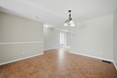 Photo 8 at 18 - 3680 Brimley Road, Milliken, Toronto