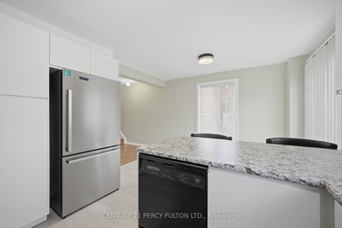 Photo 16 at 18 - 3680 Brimley Road, Milliken, Toronto