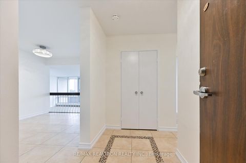 Photo 4 at 602 - 19 Four Winds Drive, York University Heights, Toronto