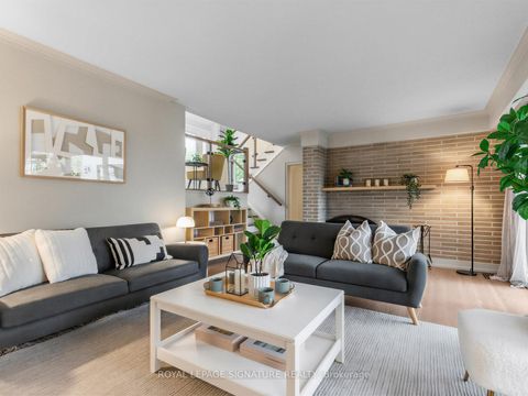 Photo 13 at 81 Cottonwood Drive, Don Mills, Toronto