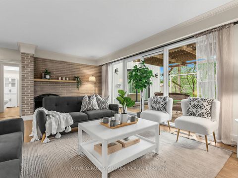 Photo 14 at 81 Cottonwood Drive, Don Mills, Toronto