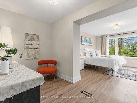 Photo 20 at 81 Cottonwood Drive, Don Mills, Toronto
