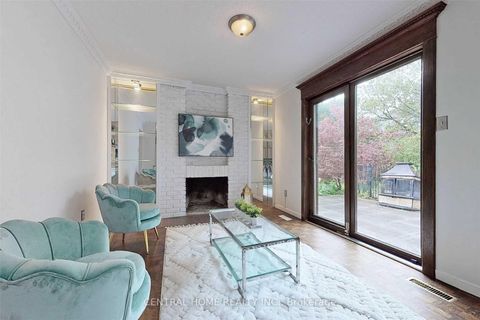 Photo 6 at 18 Mayvern Crescent, North Richvale, Richmond Hill