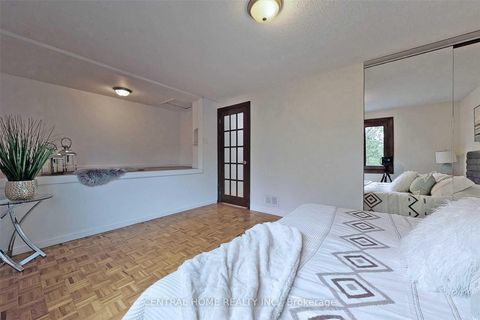 Photo 10 at 18 Mayvern Crescent, North Richvale, Richmond Hill