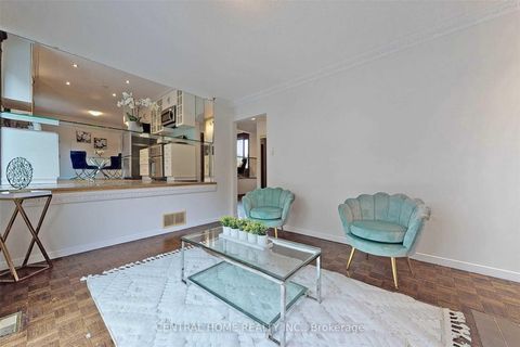 Photo 27 at 18 Mayvern Crescent, North Richvale, Richmond Hill