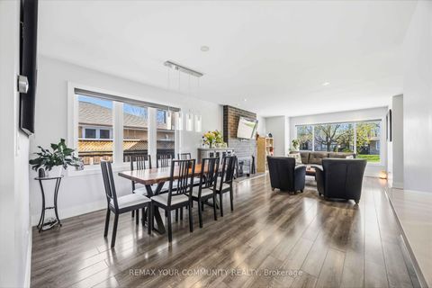 Photo 8 at 34 Walwyn Avenue, Pelmo Park W4, Toronto