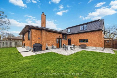Photo 32 at 34 Walwyn Avenue, Pelmo Park W4, Toronto