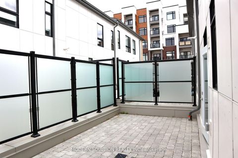Photo 10 at 208 - 155 Canon Jackson Drive, Greenbrook, Toronto