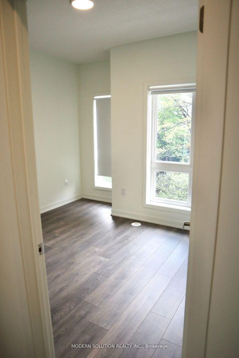 Photo 15 at 208 - 155 Canon Jackson Drive, Greenbrook, Toronto