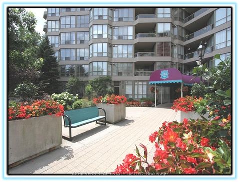 Photo 3 at 926 - 10 Guildwood Parkway, Guildwood, Toronto