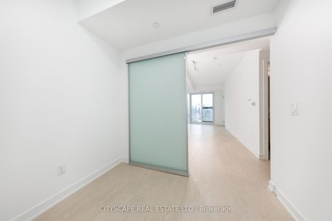 Photo 4 at 4805 - 252 Church Street, Yonge Corridor, Toronto