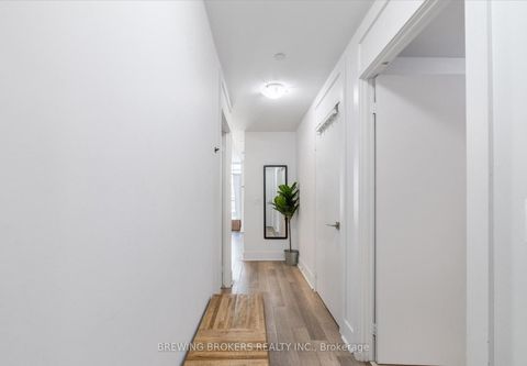 Photo 1 at 706 - 32 Davenport Road, Annex, Toronto