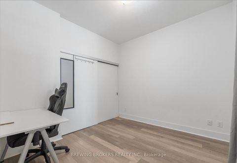 Photo 4 at 706 - 32 Davenport Road, Annex, Toronto