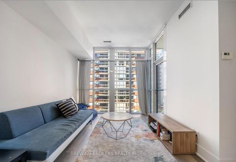 Photo 12 at 706 - 32 Davenport Road, Annex, Toronto