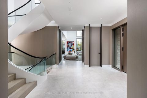 Photo 8 at 211 Dunvegan Road, Forest Hill South, Toronto