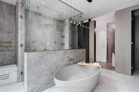 Photo 31 at 211 Dunvegan Road, Forest Hill South, Toronto