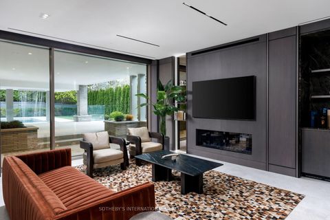 Photo 39 at 211 Dunvegan Road, Forest Hill South, Toronto