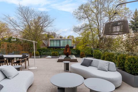 Photo 46 at 211 Dunvegan Road, Forest Hill South, Toronto
