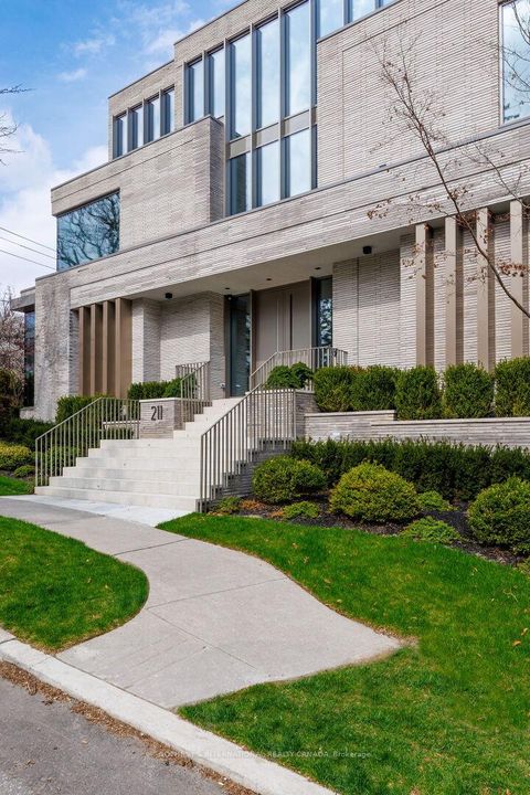 Photo 49 at 211 Dunvegan Road, Forest Hill South, Toronto