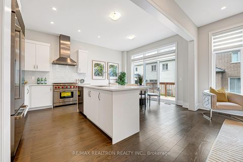 Photo 15 at 7 Sweet Gale Crescent, Rural Richmond Hill, Richmond Hill