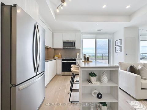 Photo 5 at 1202 - 3100 Keele Street, CFB, Toronto