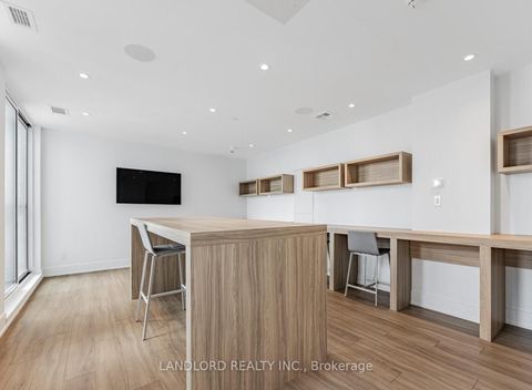 Photo 32 at 1202 - 3100 Keele Street, CFB, Toronto