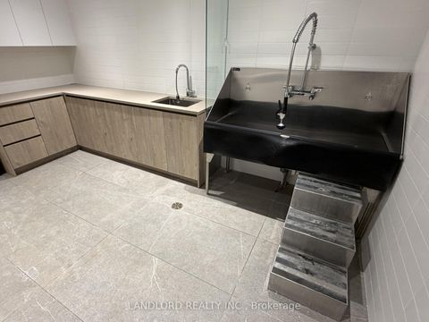 Photo 33 at 1202 - 3100 Keele Street, CFB, Toronto