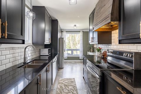 Photo 5 at 20 Carol Road, Allandale Heights, Barrie
