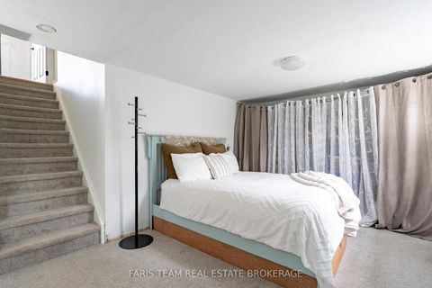 Photo 22 at 20 Carol Road, Allandale Heights, Barrie