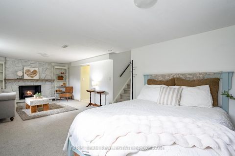 Photo 23 at 20 Carol Road, Allandale Heights, Barrie