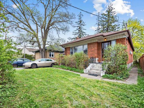 Photo 2 at 12 Invermay Avenue, Clanton Park, Toronto