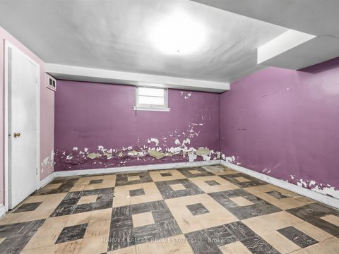 Photo 24 at 12 Invermay Avenue, Clanton Park, Toronto