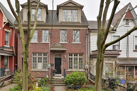 Photo 0 at 51B Foxley Street, Bellwoods, Toronto