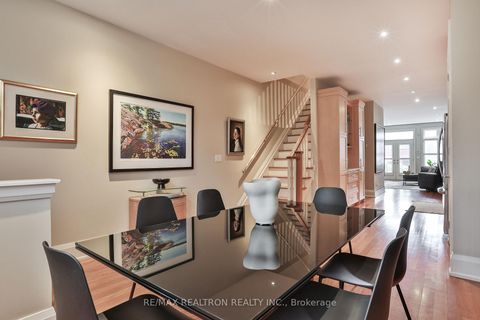 Photo 5 at 51B Foxley Street, Bellwoods, Toronto