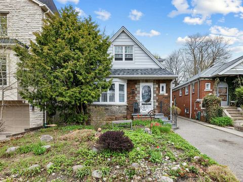 Photo 1 at 12 New Haven Drive, Forest Hill North, Toronto