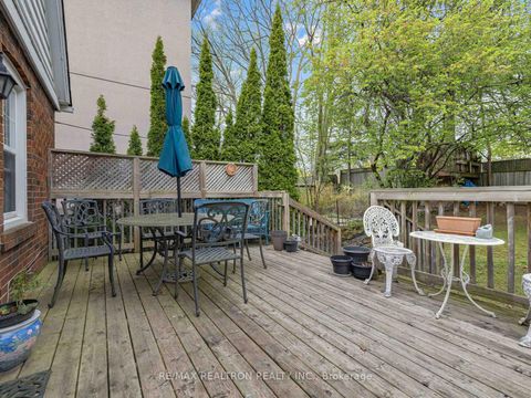 Photo 24 at 12 New Haven Drive, Forest Hill North, Toronto