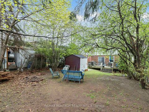 Photo 27 at 12 New Haven Drive, Forest Hill North, Toronto