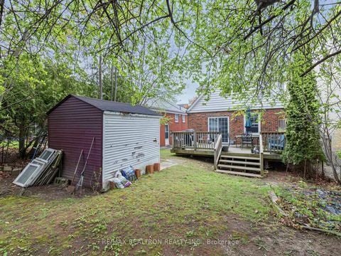 Photo 28 at 12 New Haven Drive, Forest Hill North, Toronto