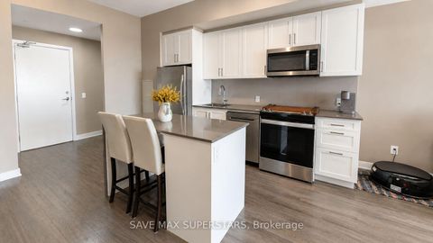 Photo 12 at 611 - 681 Yonge Street, Painswick South, Barrie