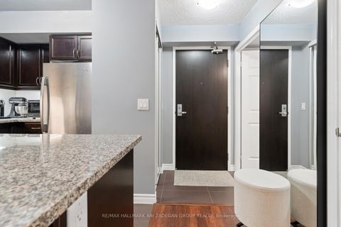 Photo 3 at 3108 - 19 Grand Trunk Crescent, Waterfront Communities C1, Toronto